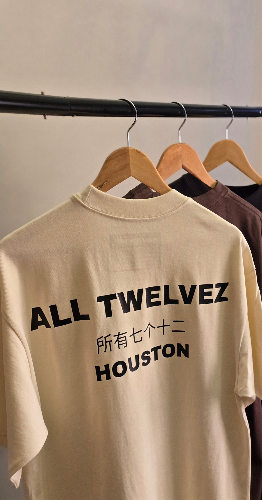 ALL TWELVEZ LUX. TEE